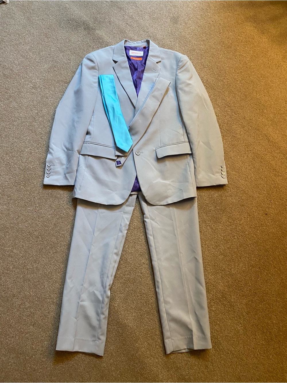 OppoSuits Light Gray Two-Piece Men's Suit with Teal Accent